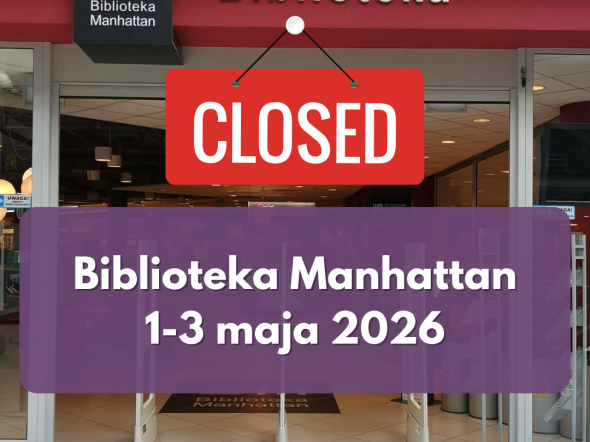 wejście do biblioteki z tabliczką closed